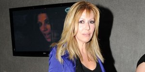 To ευχαριστώ της Λίζας Δουκακάρου σε όσους της συμπαραστάθηκαν στο Facebook