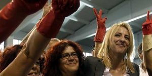 Η ΝΔ «καρφώνει» τη Δούρου: Χρησιμοποίησε τις καθαρίστριες προεκλογικά και τώρα π
