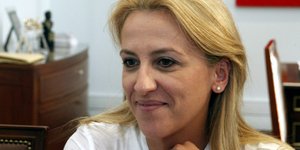 Ρένα Δούρου: Ανίκανη η κυβέρνηση Σαμαρά – Πήγε χωρίς στρατηγική στη Σύνοδο Κορυφ