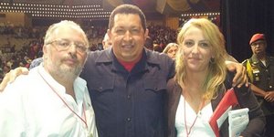 Η συνάντηση της Ρένας Δούρου με τον Ούγκο Τσάβες [εικόνα]