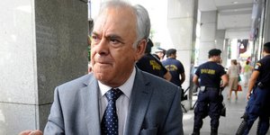 Ο Στουρνάρας ενημέρωσε τον ΣΥΡΙΖΑ για τις διαπραγματεύσεις με την Τρόικα