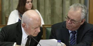 Ο αντιπρόεδρος της κυβέρνησηςΓ. Δραγασάκης και ο υπ. Οικονομίας Δημ. Παπαδημητρίου Φωτογραφία: Intimenews