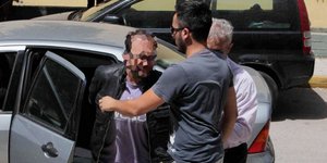 Ανατριχίλα και οργή: Συγγενείς των θυμάτων του «Δράκου» περιγράφουν τον εφιάλτη