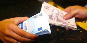 Βρετανικό επενδυτικό ταμείο συγκρίνει την Ελλάδα με την Ζιμπάμπουε