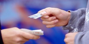 Γιος της χρονιάς: Κατέδωσε τη μητέρα του για να γλιτώσει ο ίδιος τη φυλακή