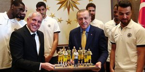 Φωτογραφία: Twitter/Fener