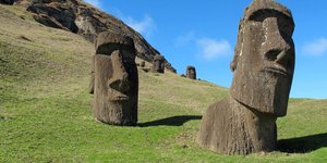 Τα μυστηριώδη αγάλματα στο νησί του Πάσχα. Φωτογραφία: AP
