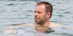 Ο σύγχρονος Ροβινσώνας Κρούσος είναι 50 ετών και πούλησε τη ζωή του στο eBay για