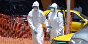 Οι Γιατροί Χωρίς Σύνορα εκπέμπουν SOS: Ο Εμπολα εξαπλώνεται ταχύτατα