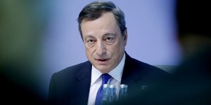 Ο Μάριο Ντράγκι (Φωτογραφία: AP/ Michael Probst)