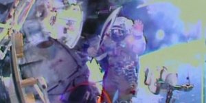 H Ολυμπιακή δάδα βγήκε βόλτα στο διάστημα- Για πρώτη φορά στην ιστορία 