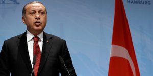 AP Photo/Michael Sohn