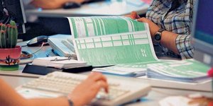 Αντιδρούν οι εφοριακοί για τους Γερμανούς ελεγκτές
