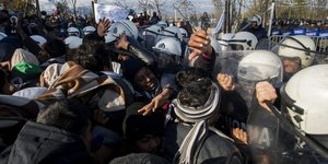 ΦΩΤΟΓΡΑΦΙΑ ΑΡΧΕΙΟΥ: ΑΠΕ-ΜΠΕ