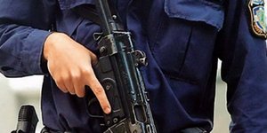 Ειδικός Φρουρός πλάκωσε στο ξύλο 27χρονη μέσα στο σπίτι της στο Ρέθυμνο