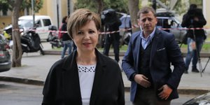 Η υπουργός Προστασίας του Πολίτη Ολγα Γεροβασίλη - φωτογραφία intimenews