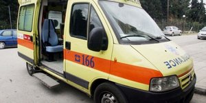 Βρήκε τον πατέρα του νεκρό σε παγκάκι