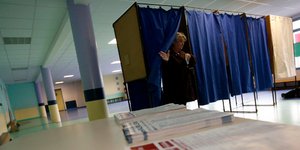 Δημοσκόπηση Pulse: Πρωτιά ΣΥΡΙΖΑ για τις Ευρωεκλογές -Στο 1
