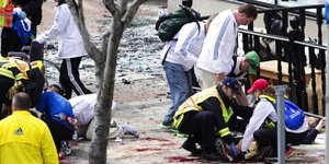 Συγκλονιστικές μαρτυρίες από τη βομβιστική επίθεση στη Βοστώνη: «Ενα κομμένο πόδ