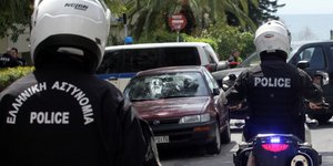 Τρεις συλλήψεις για παράνομη έξοδο από τη χώρα με πλαστά έγγραφα στο Ηράκλειο/ Φωτογραφία: ΠΑΝΑΓΟΠΟΥΛΟΣ ΓΙΑΝΝΗΣ/ Eurokinissi