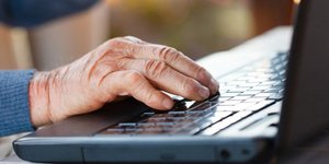 Η εντυπωσιακή «έκρηξη» του Διαδικτύου – Κατά πόσο έχει αυξηθεί η χρήση του τα τελευταία 20 χρόνια [εικόνα]