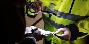 Εντείνονται οι έλεγχοι στη Σουηδία (Φωτογραφία αρχείου: AP/ HOUGAARD NIELS)