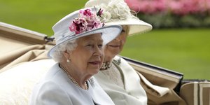 Η βασίλισσα Ελισάβετ/ Φωτογραφία: AP- Tim Ireland