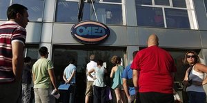 Μια «χαμένη γενιά» σε Ελλάδα και Ισπανία προβλέπουν οι Financial Times