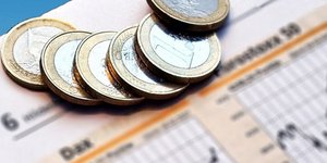 Bloomberg: Η Ελλάδα θα εκδώσει ομόλογο 2 -3 δισ. την επόμενη εβδομάδα