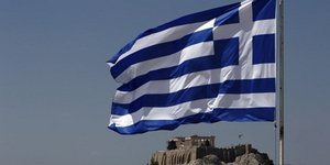 Aνάπτυξη της οικονομίας και μείωση της ανεργίας -Τι προβλέπει το ΔΝΤ για την Ελλ