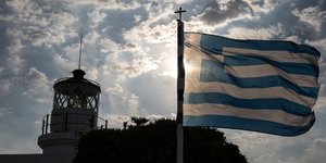 Δημοσιεύματα για τη μετά το Μνημόνιο εποχή /Φωτογραφία: Sooc