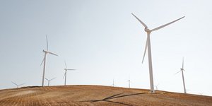 Πρέπει να συνοδεύεται από ουσιαστικές μειώσεις των εκπομπών του διοξειδίου του άνθρακα