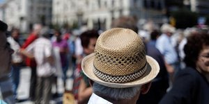 Ασχημα νέα για τους συνταξιούχους και για το 2019 /Φωτογραφία: Εurokinissi