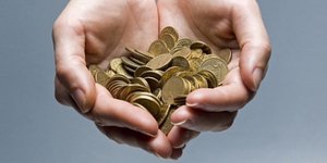 Εκαναν έρανο με «βιτρίνα» ΜΚΟ -Παρουσιάζονταν ως εθελόντριες για την ενίσχυση ΑΜ