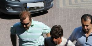 Δικηγόρος εραστή παπαδιάς: Τα είχε και με άλλον-Εψαχνε κάποιον να σκοτώσει τον ι