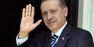 Διαψεύδει ο Ερντογάν τις φήμες που τον θέλουν να πάσχει από καρκίνο