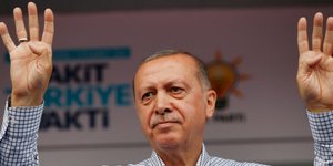 Φωτογραφία: Presidency Press Service via AP