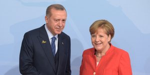 merkel-erntogan