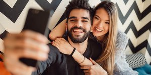 Οι χρήστες Android είναι άτυχοι στην αγάπη (Φωτογραφία: Shutterstock)