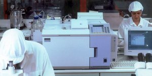 ΟΟΣΑ: Ερευνα και καινοτομία καταρρέουν στην Ελλάδα