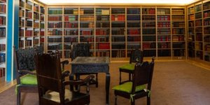 Η ανακαινισμένη βιβλιοθήκη της ΕΣΗΕΑ 