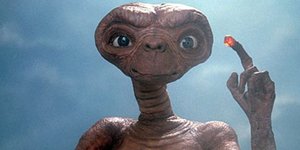 «Ψεκασμένος» σταρ του ΝΒΑ αποκάλυψε ότι έχει απαχθεί από εξωγήινους [εικόνα]