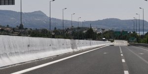 Κυκλοφοριακές ρυθμίσεις από τη Δευτέρα ως την Τετάρτη (Φωτογραφία αρχείου: EUROKINISSI/ ΑΝΤΩΝΗΣ ΝΙΚΟΛΟΠΟΥΛΟΣ)