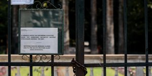 Λουκέτο στον Εθνικό Κήπο έβαλε η «Χιόνη» (Φωτογραφία: EUROKINISSI/ ΛΥΔΙΑ ΣΙΩΡΗ)