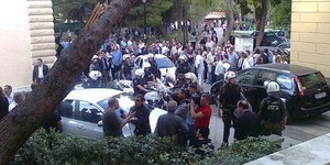 Ξέφραγο αμπέλι η Ευελπίδων – Μετά την δολοφονία και απόδραση αλλοδαπού