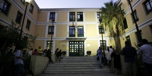 Γιατί οι ανακριτές δεν σταματάνε καθόλου και ξενυχτάνε με τους Χρυσαυγίτες -Τι λ