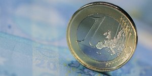 Το 50% των Γερμανών τάσσεται υπέρ της παραμονής της χώρας τους στην Ευρωζώνη