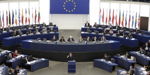 Αυτά είναι τα 42 κόμματα που διεκδικούν την είσοδο τους στην Ευρωβουλή