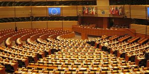Η Ελλάδα χάνει μια ακόμη έδρα στο Ευρωπαϊκό Κοινοβούλιο από το 2014
