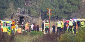 Αμαξοστοιχία συγκρούστηκε με τεθωρακισμένο όχημα/ Φωτογραφία:expressen